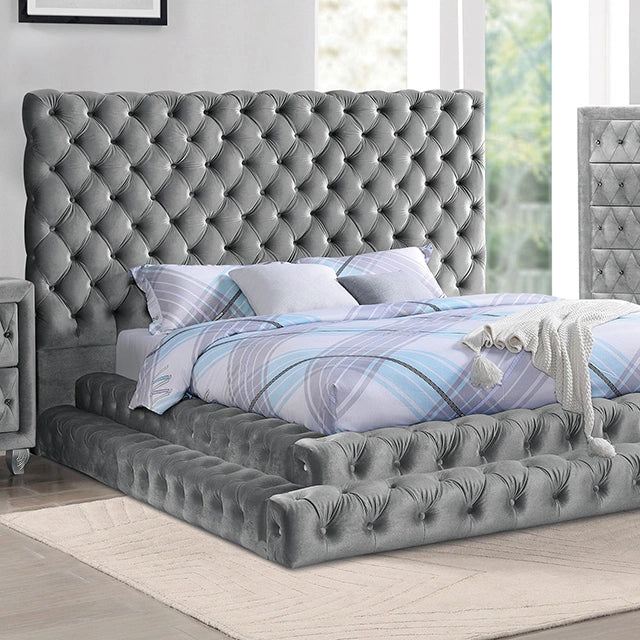 Stefania E.King Bed
